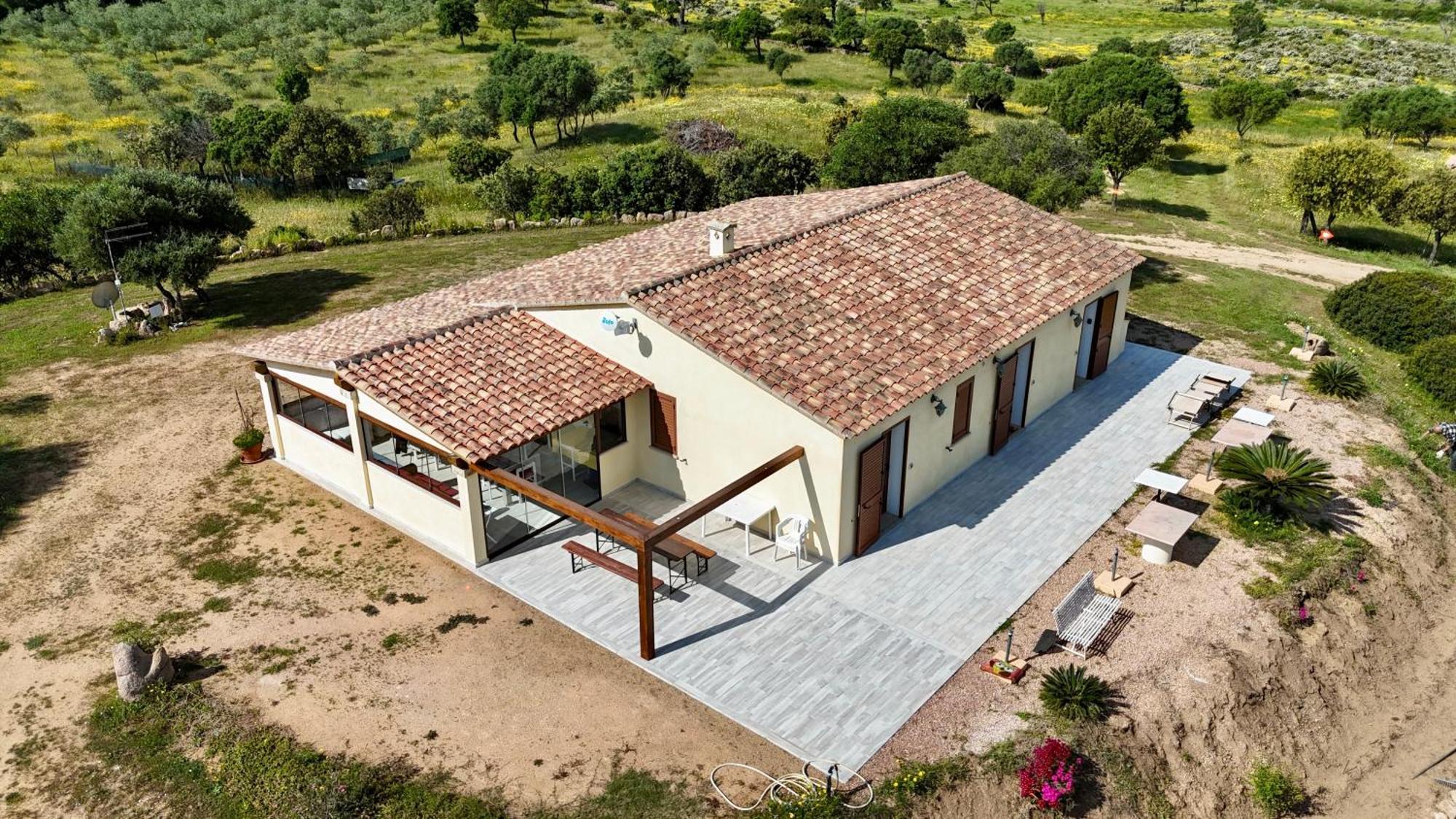 Molti Mari B&B Resort Olbia Exterior photo