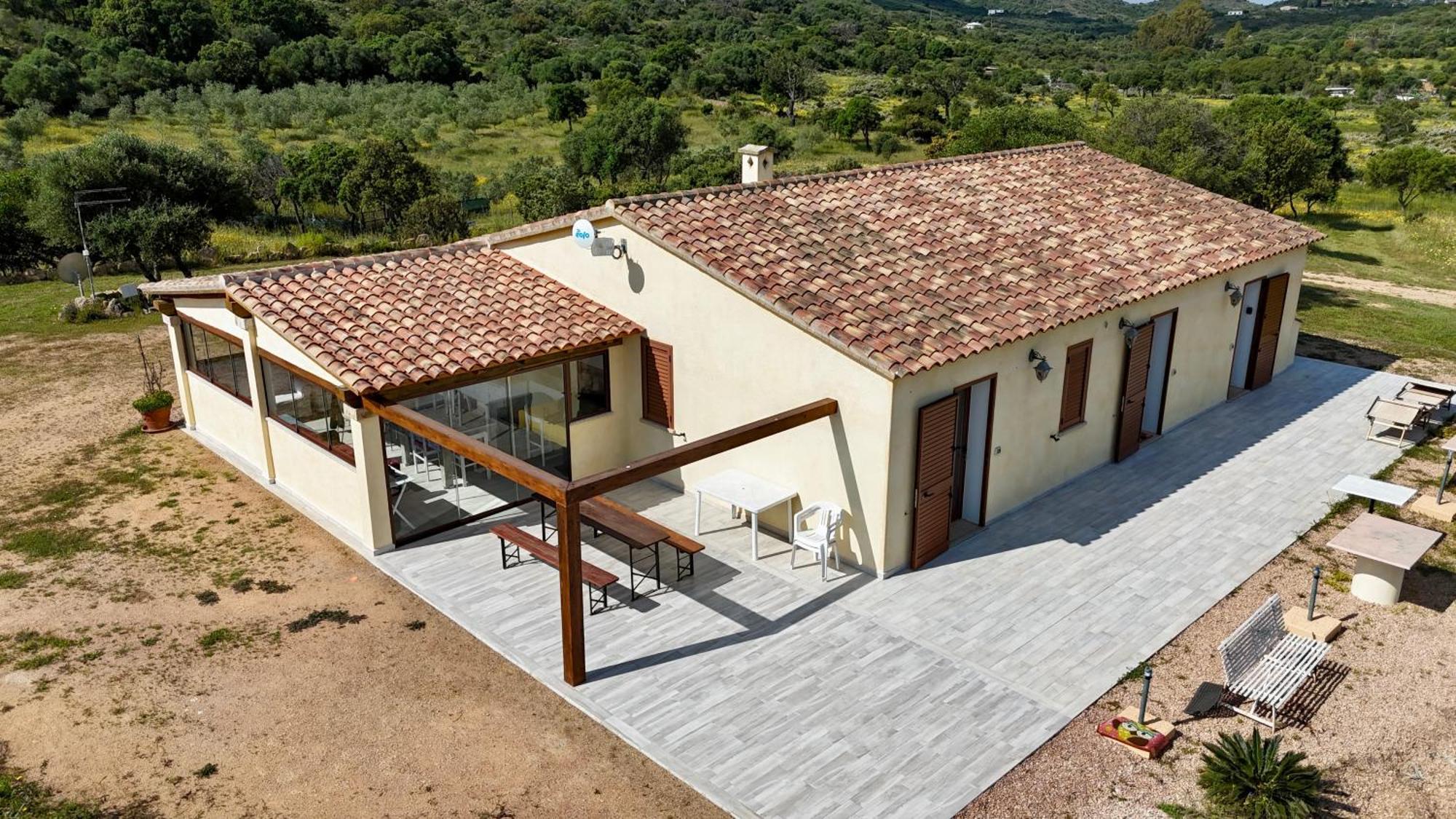 Molti Mari B&B Resort Olbia Exterior photo