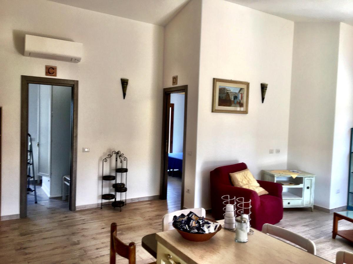 Molti Mari B&B Resort Olbia Exterior photo