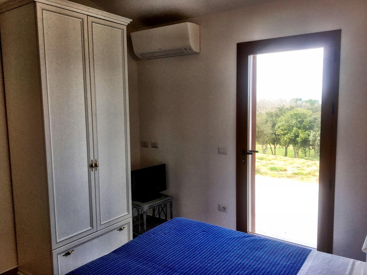 Molti Mari B&B Resort Olbia Exterior photo