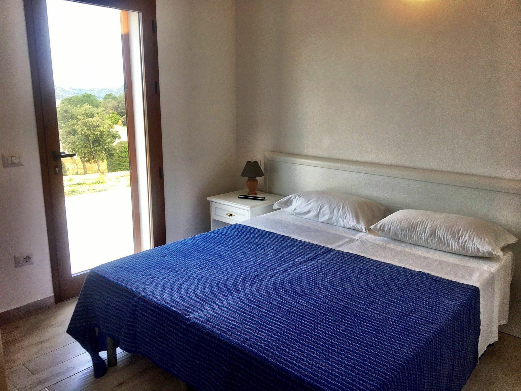 Molti Mari B&B Resort Olbia Exterior photo